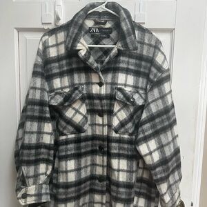 Zara Women's Checkered Utility Jacket in Black and Cream